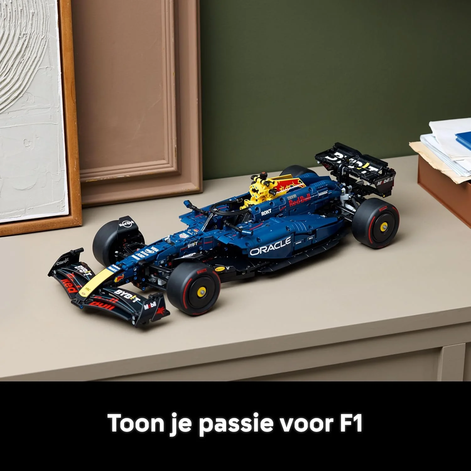 Oracle Red Bull Racing RB20 F1 auto — afbeelding 4